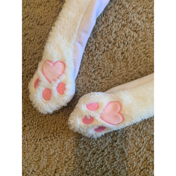 Bunny hat with ears that move - Picture 2 of 3